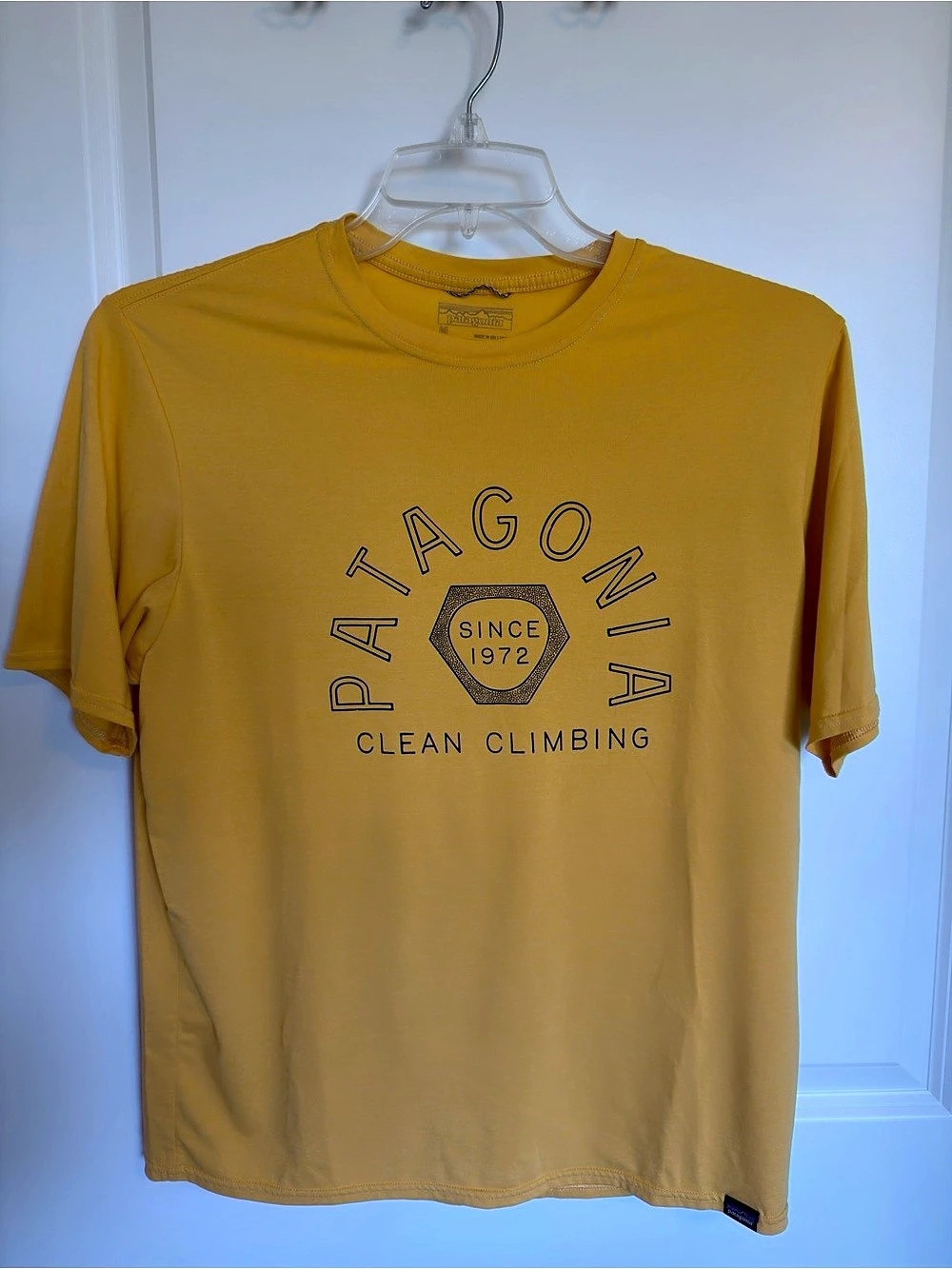 Patagonia Capilene Cool Daily Tee Clean Climb Yellow Medium